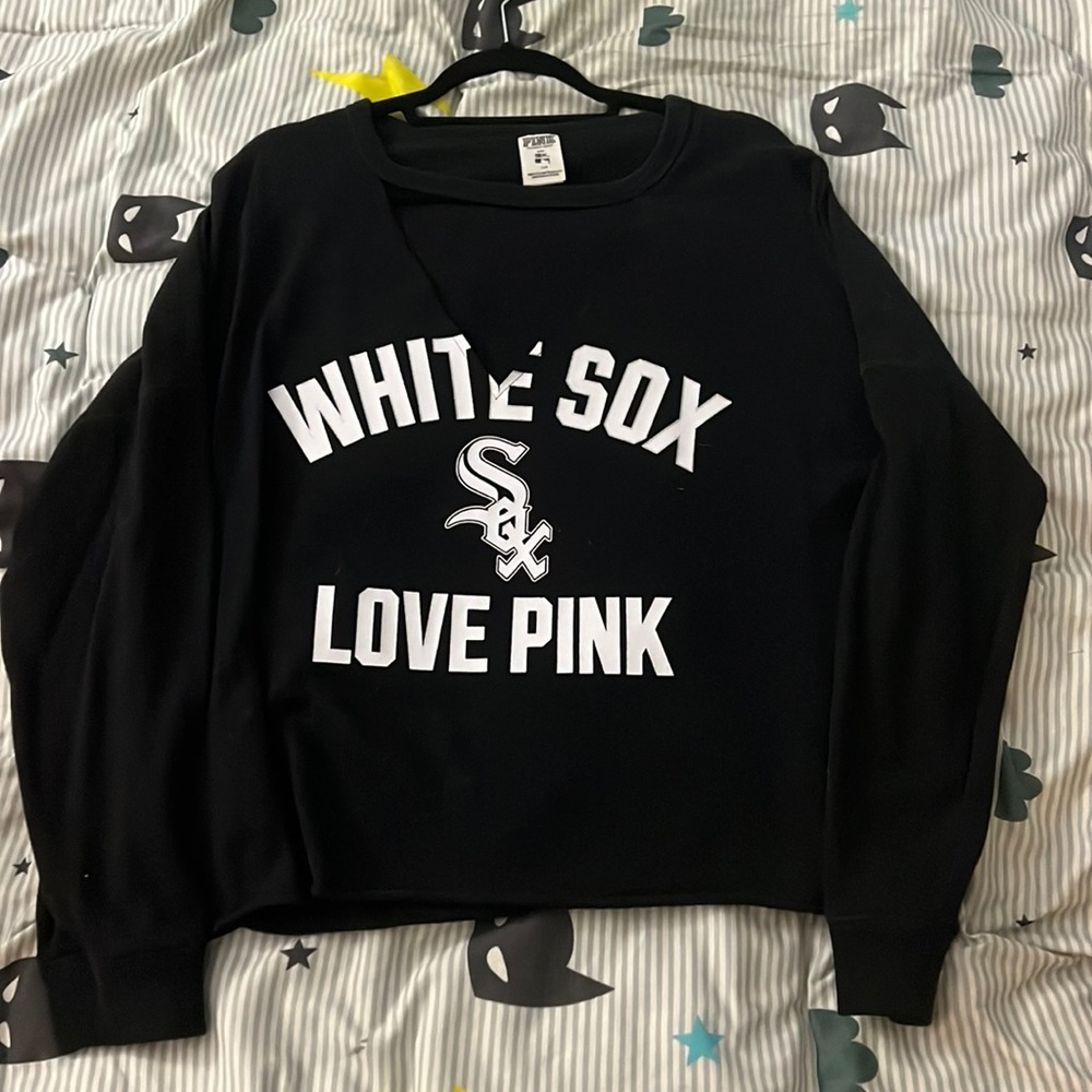 Victoria Secret PINK White Sox crop sweatshirt size L